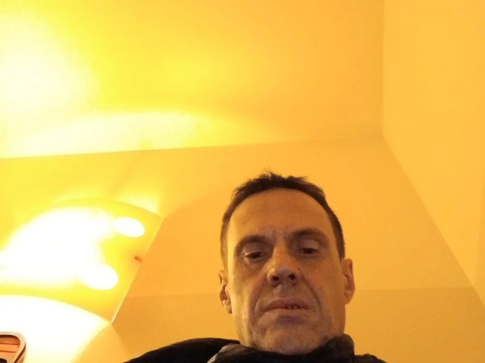 ludowrss Offline XXX-Chat