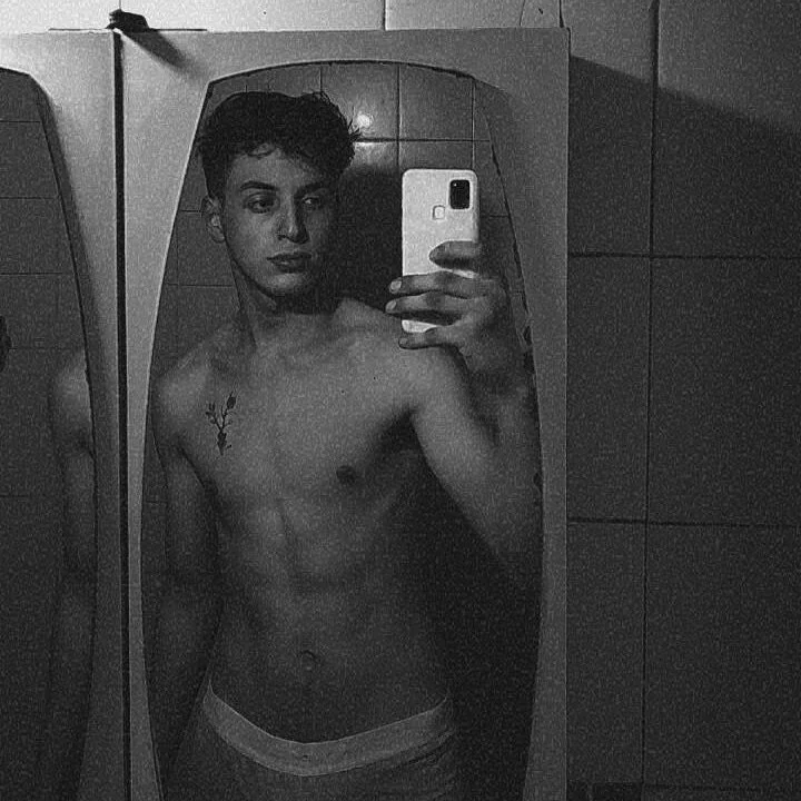 snellnic Chat XXX offline