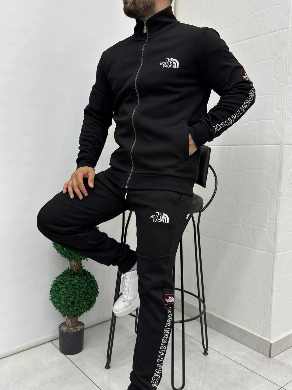 Skinboy06 live webcam