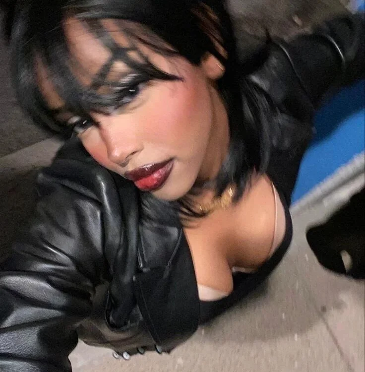 slut4lily offline chatrum