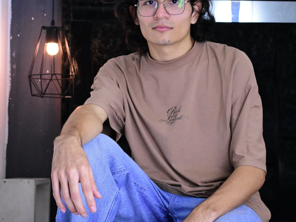 Aron_Wild Chat XXX offline