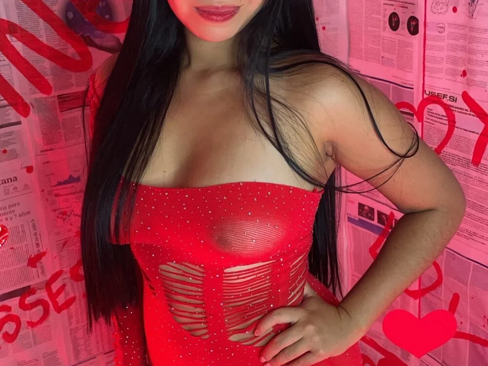 sexykiara_'s Offline XXX Chat