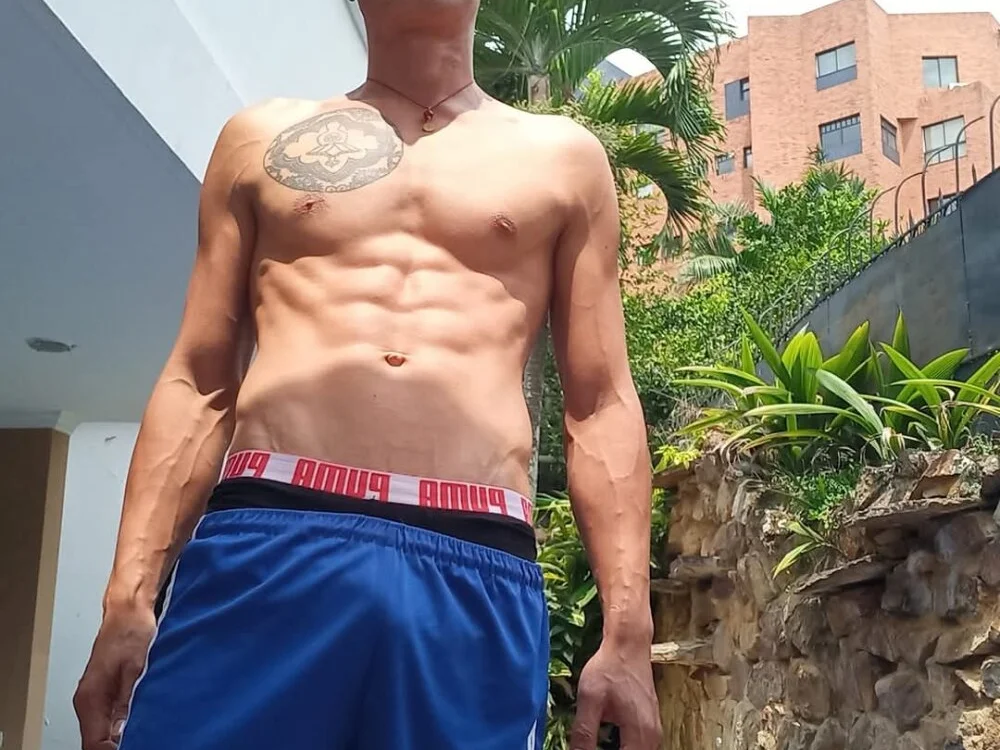 Alejobig27のオフラインXXXチャット