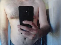 MatureHairyGuy webcam model
