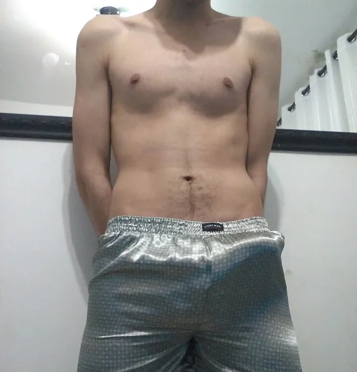 Ariellverett Offline XXX-chat