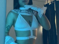 Bilik Sembang Luar Talian madelinekristy