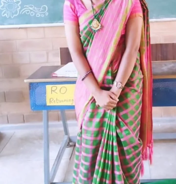 telugu_modal_mouni's Offline XXX Chat