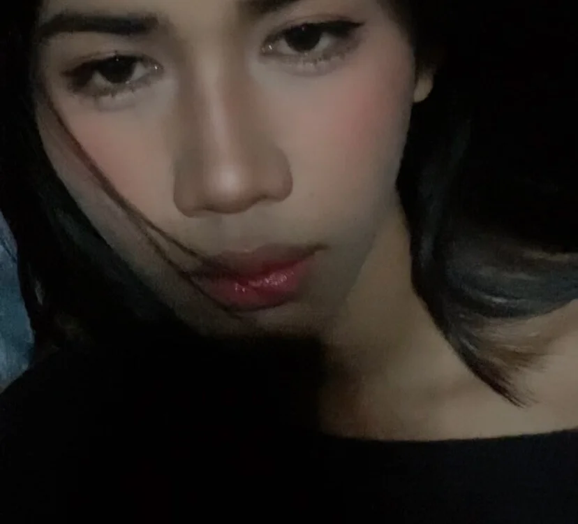 Ur_Micahotcummer offline chatrum