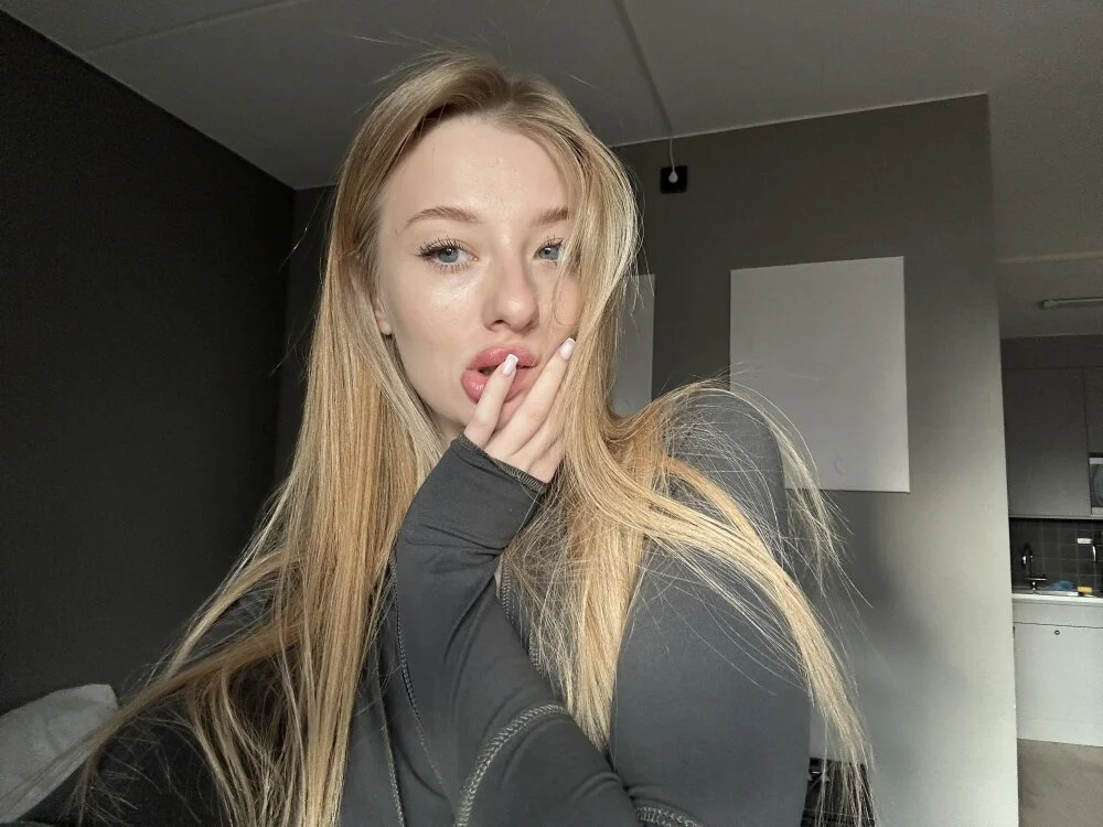 Chatroom XXX hors ligne de StellaLovelyyy