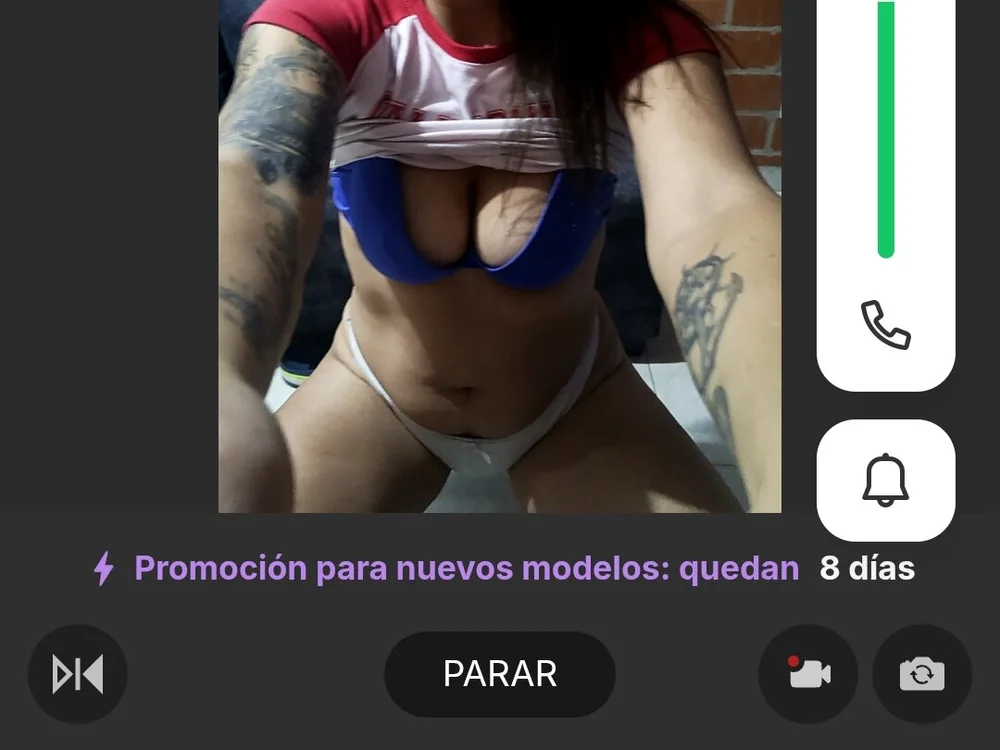 AmeliHoney's Offline XXX Chat