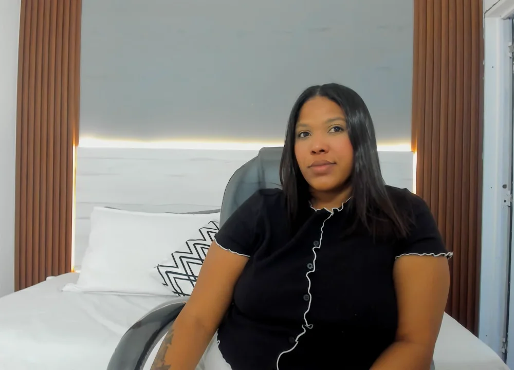 Pau_li Chat XXX Ngoại tuyến