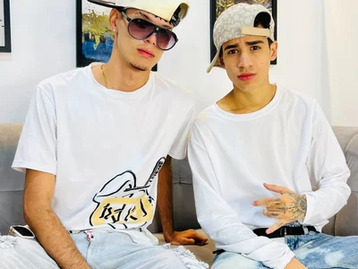 COOL_BOYS2 - Couple 