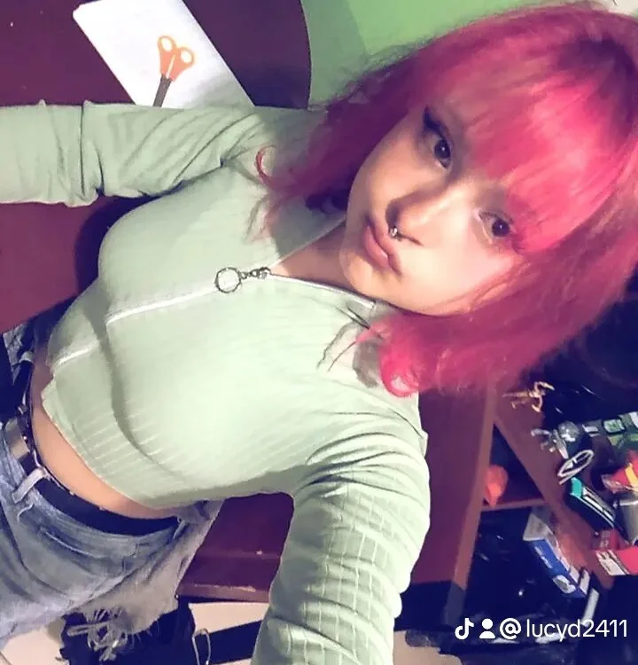 lunis_moon's Offline XXX Chat