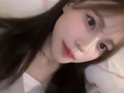 liz_05 on StripChat