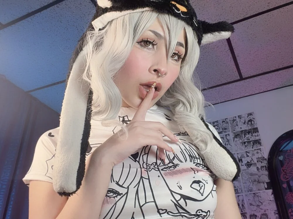 Lenneval1 Adlı Modelin Canlı XXX Sohbeti