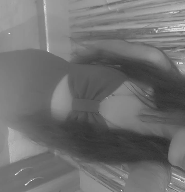 hot_unnu009's most recent online preview