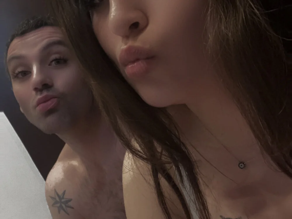 yzabell18 Adlı Modelin Çevrimdışı XXX Sohbeti