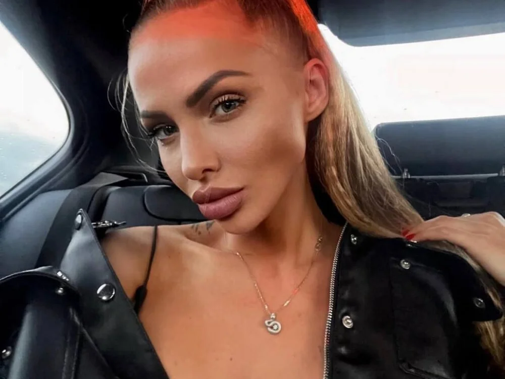 Koraliva Chat XXX offline