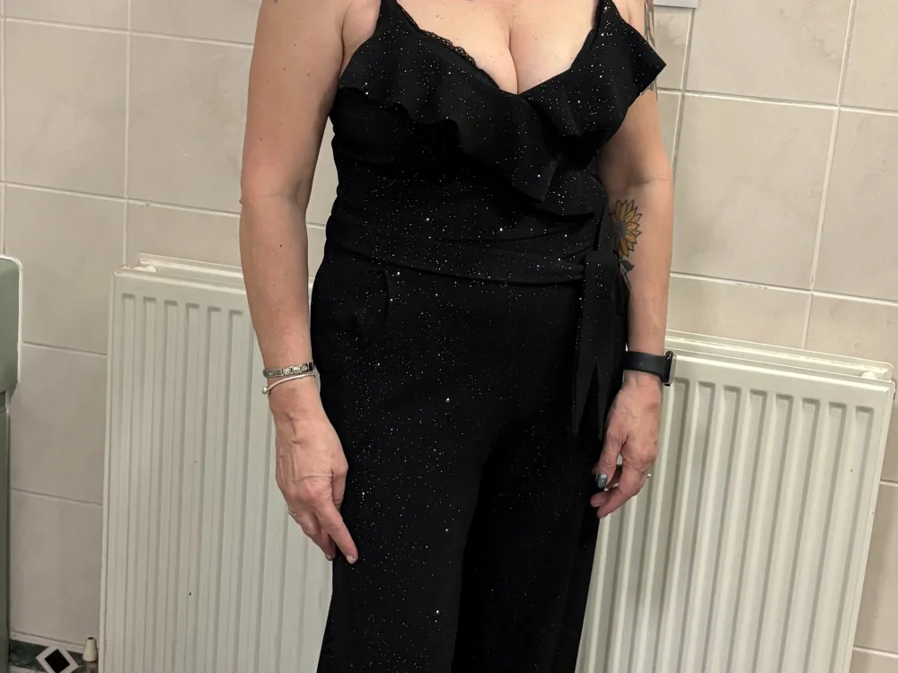 NaughtyEnglish_kiera45_'s most recent online preview