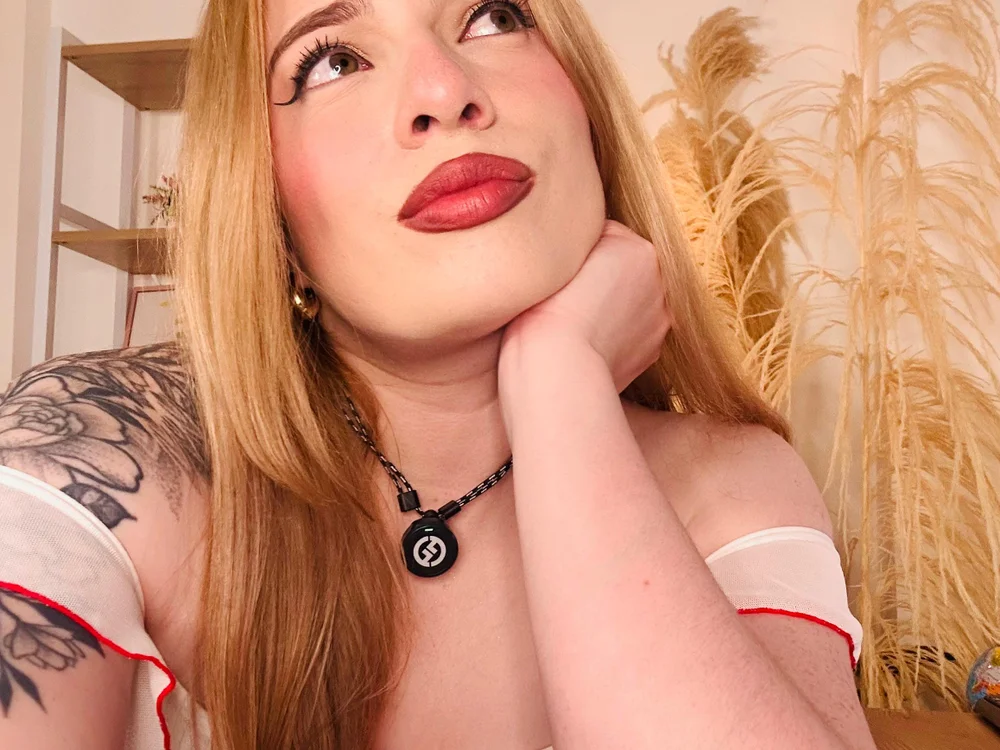 julianaarboleda's Offline XXX Chat