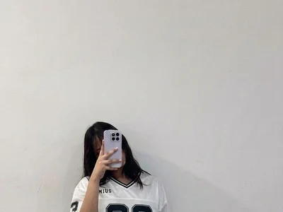 Jxzmx Female Spanishspeaking Nude Cam