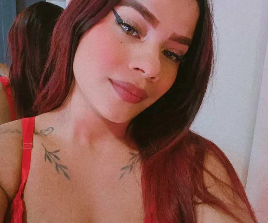 Chatroom XXX hors ligne de Kittymoretti