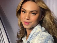 Asian_ashley04's webcam live show