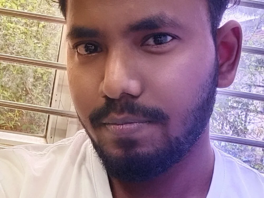 Pxiyan0056 離線 XXX 聊天