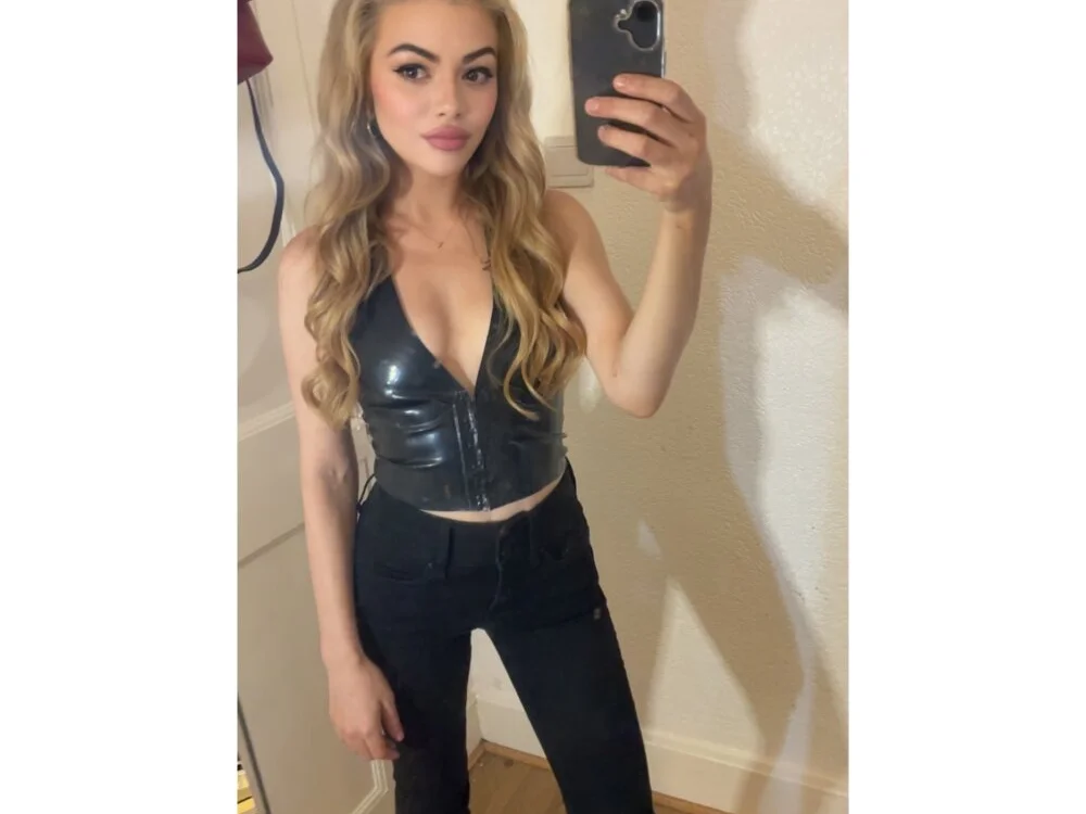 Offline XXX chat Missgwen17