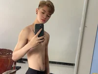 linhfag webcam thumbnail