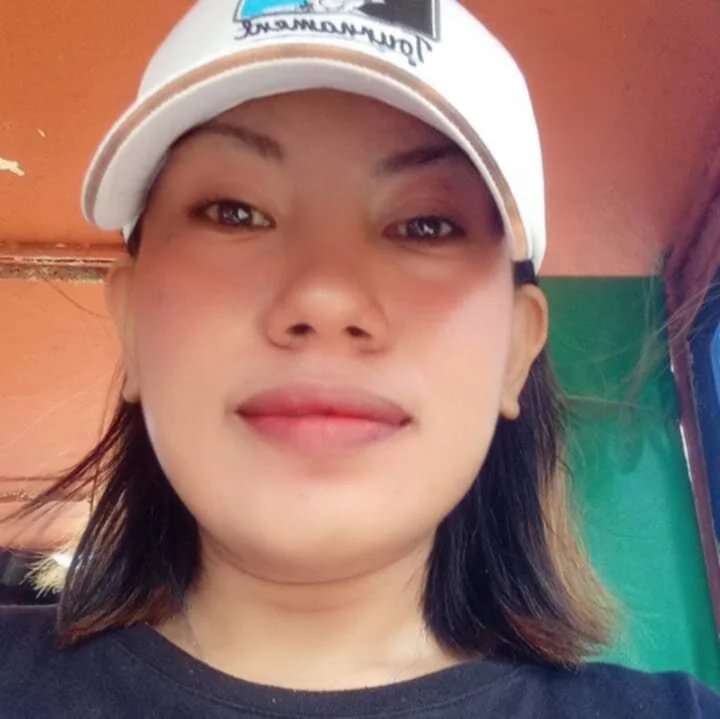 hot_pinayx's Offline XXX Chat