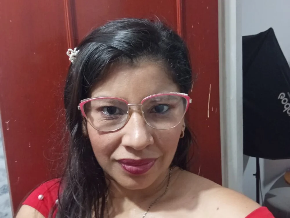 Nelly_Rogers_: συνομιλία ΧΧΧ εκτός σύνδεσης