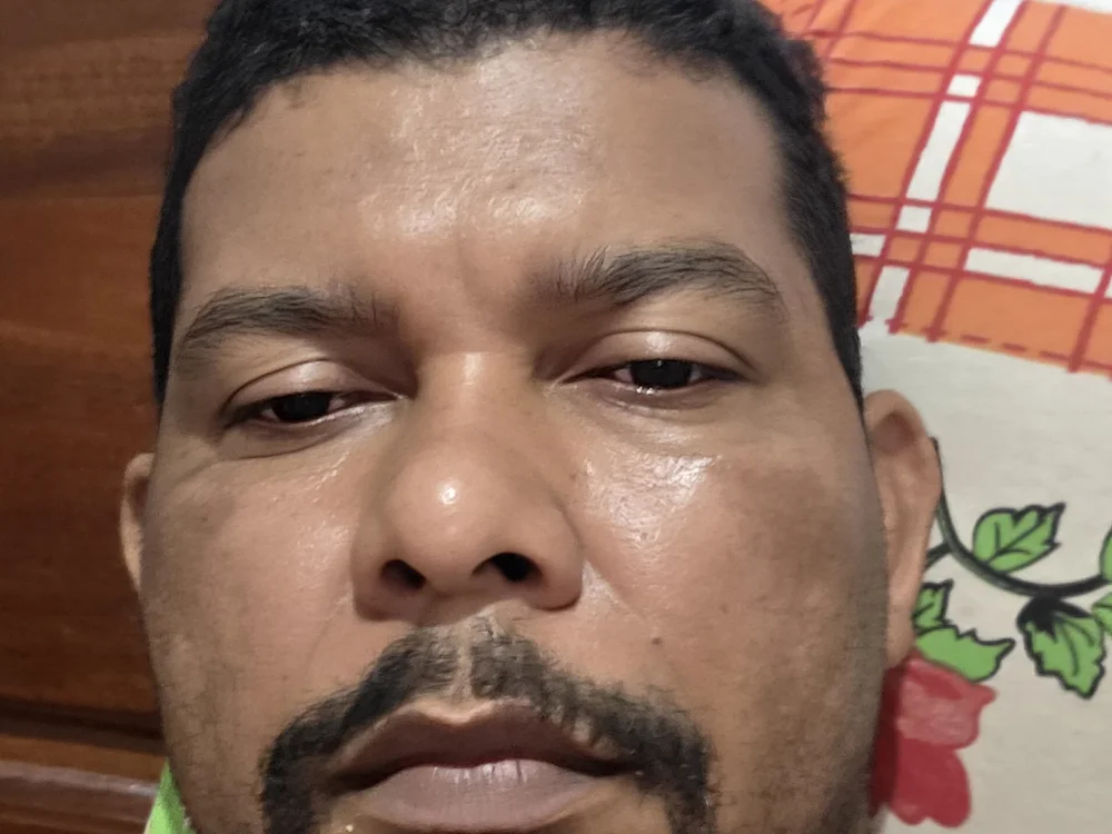 Rrs8619's Offline XXX Chat
