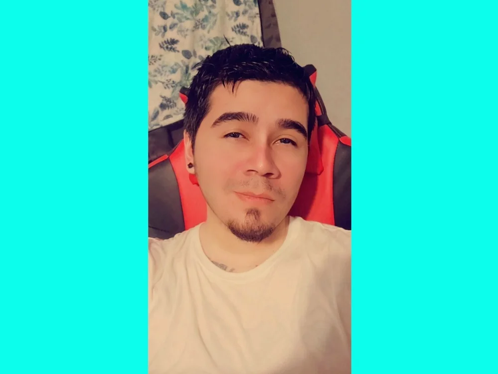 dtinylovsfun's Offline XXX Chat