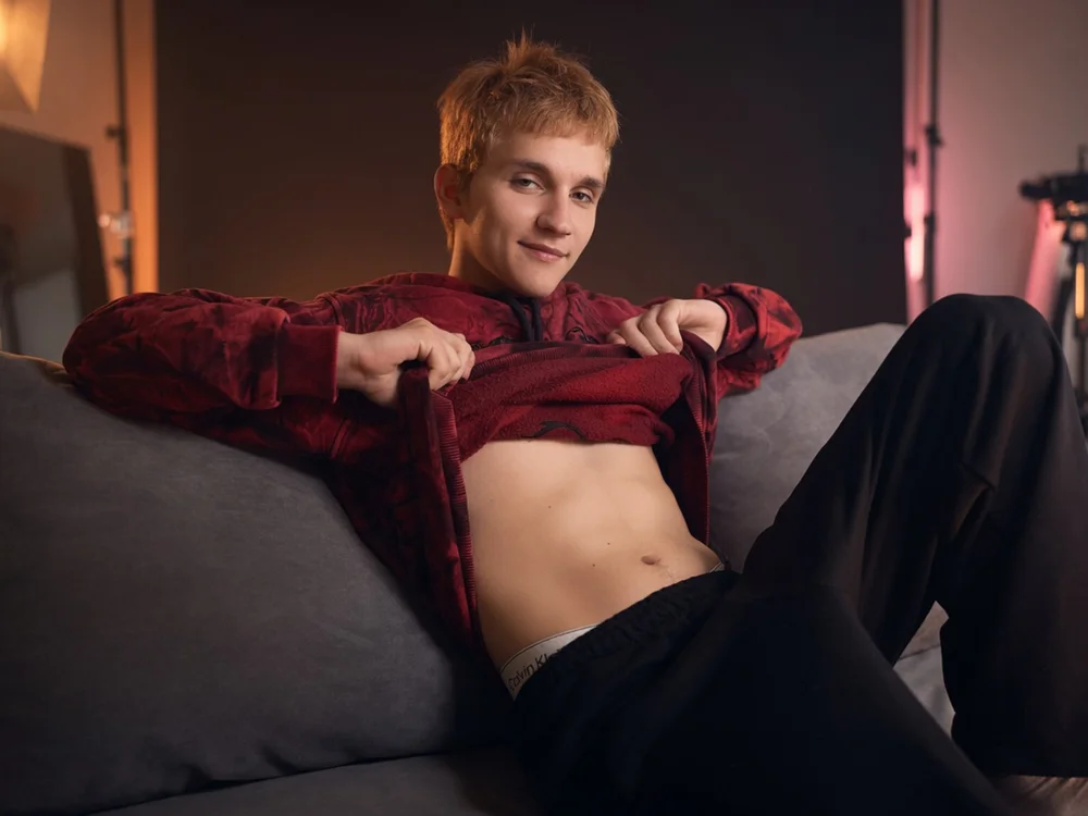 WilliamGriffith Chat XXX Ngoại tuyến