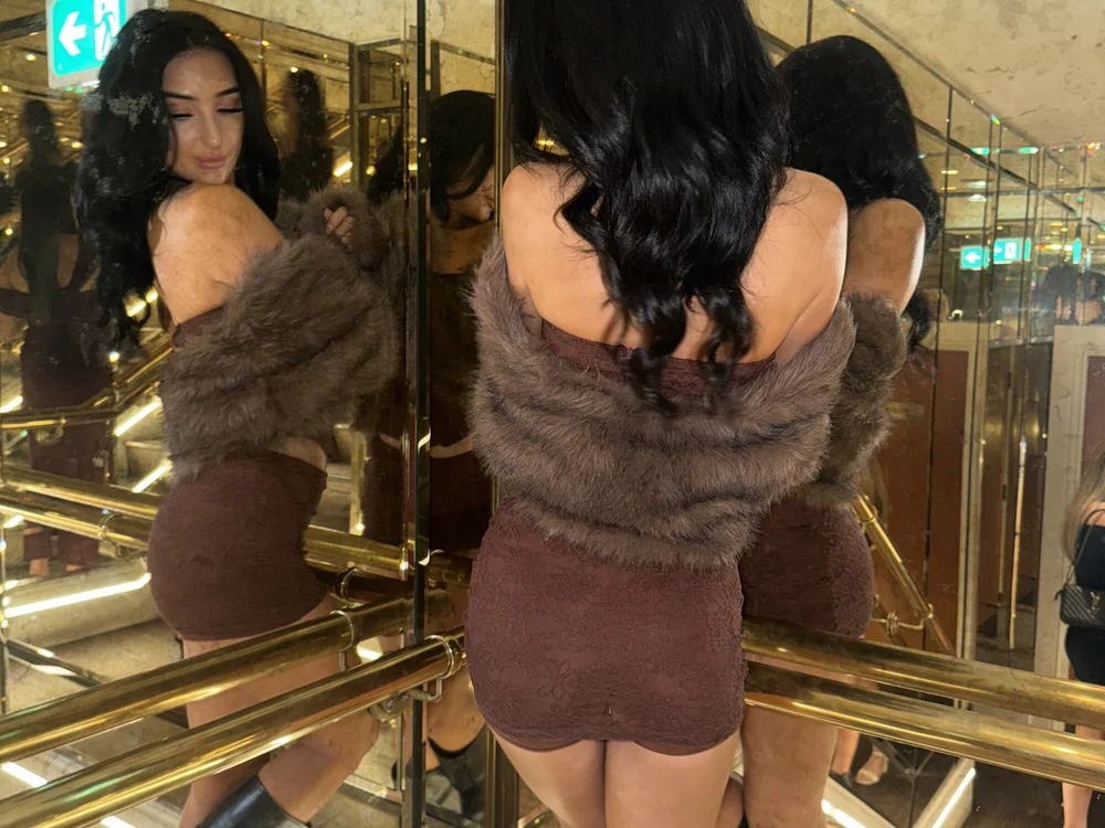 Offline XXX chat modela Rosebueno