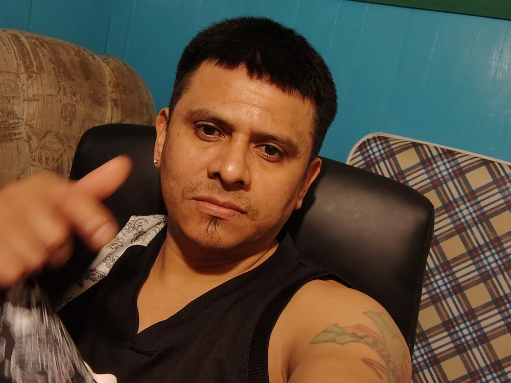 manuell170n Offline XXX chat