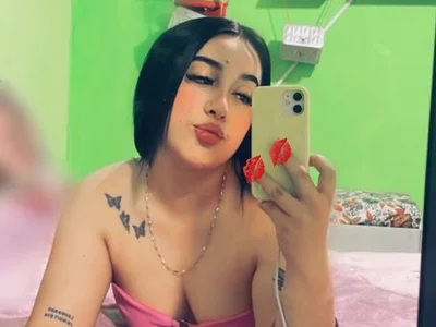 IvySanchez_Pinkk