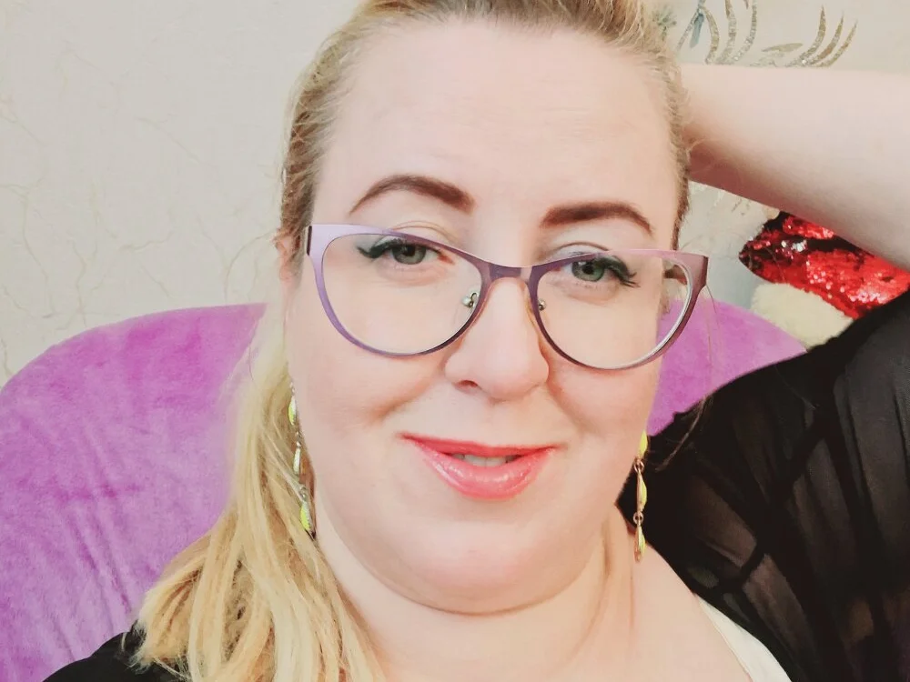 GinesiaのオフラインXXXチャット