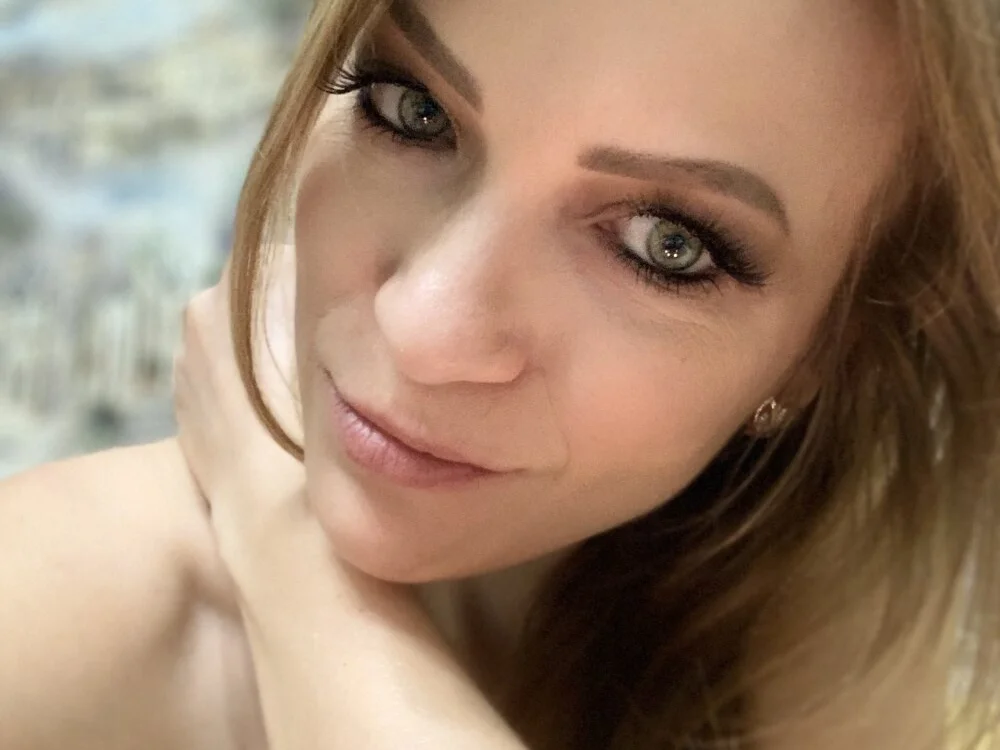 Chat +18 off-line de Tiffany_Bates