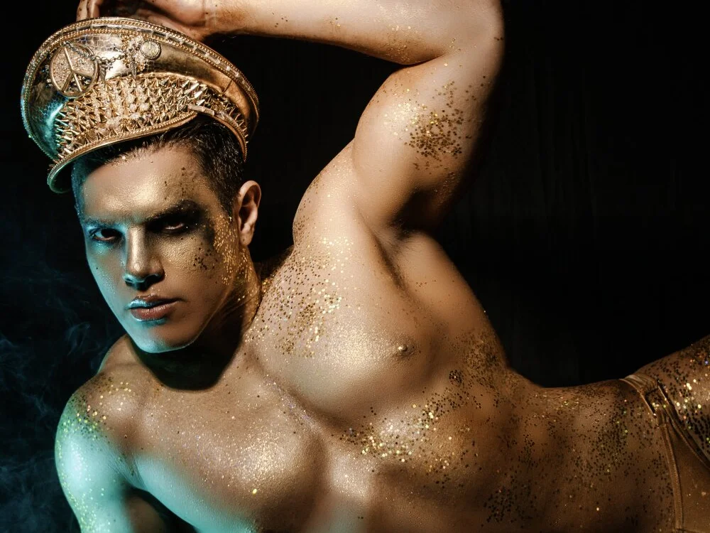 mikevikingo Chat XXX Ngoại tuyến