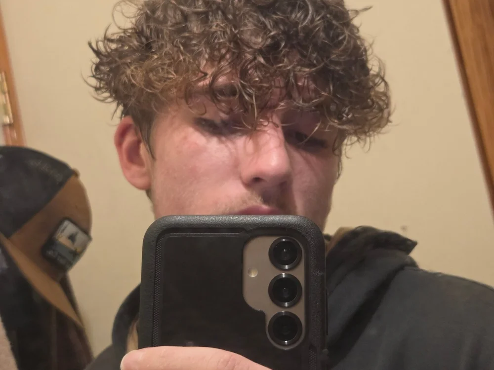 Bryce435 offline XXX-chatje