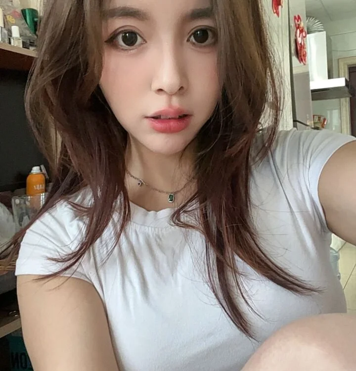 Xiaoxue03's Offline Chat Room