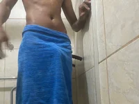 BlackAssCumTwink webcam model