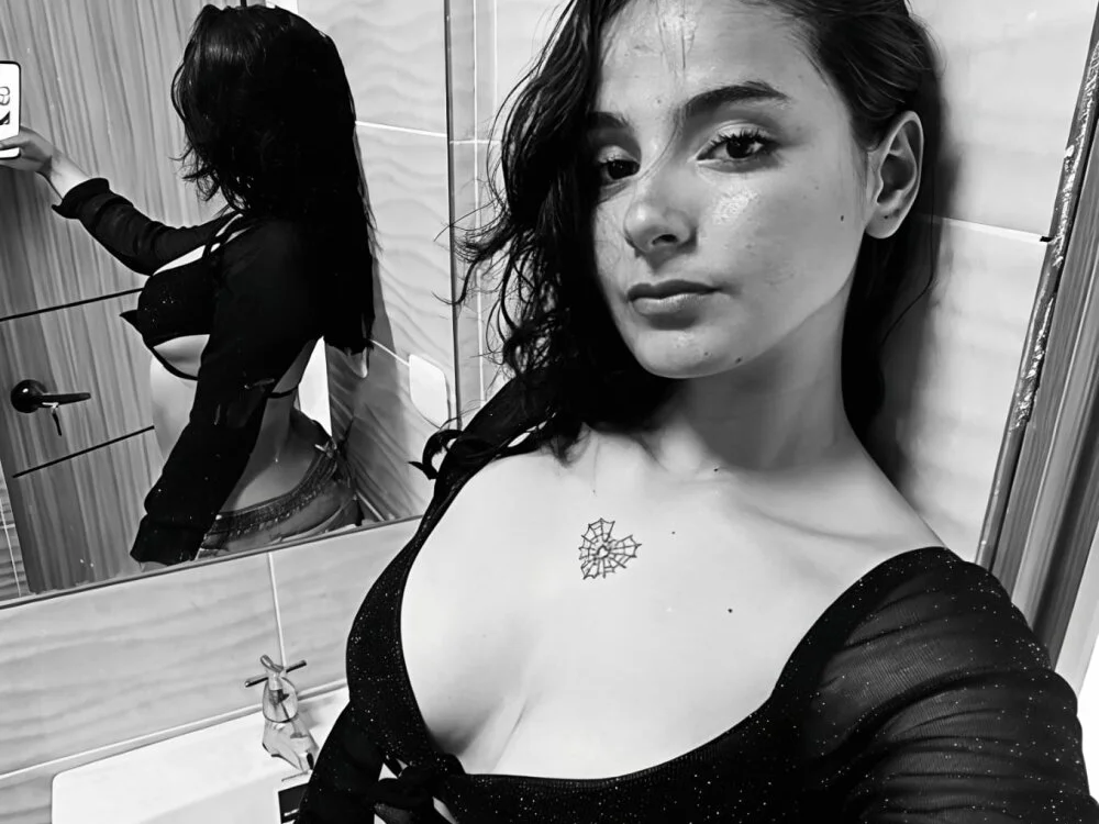 samanthaa_00 offline XXX-chatje