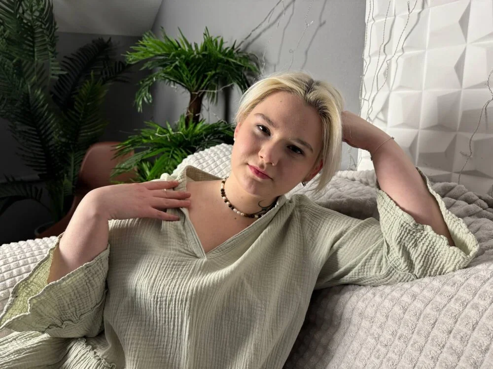 Ivy_Marlowe Offline XXX-chat