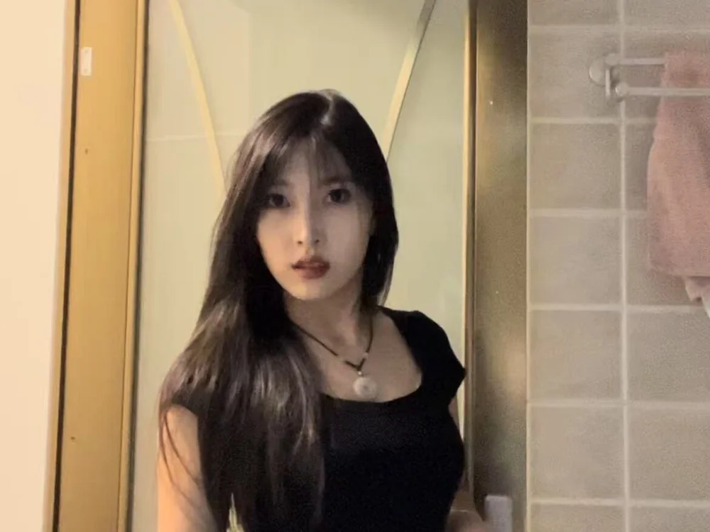 YurababyII's Offline Chat Room