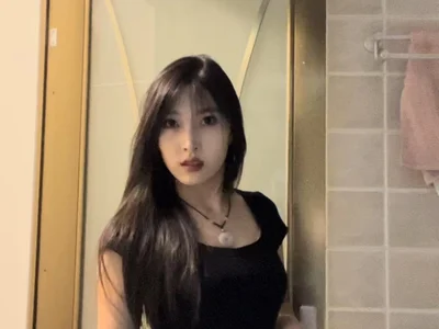 YurababyII Female Chinese Online Webcam Sex