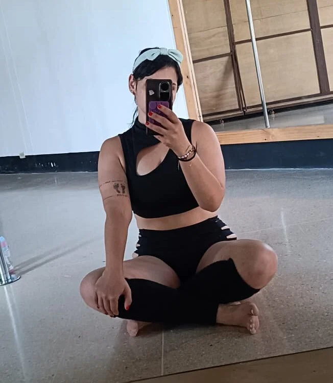 isa_cereza05's Offline XXX Chat