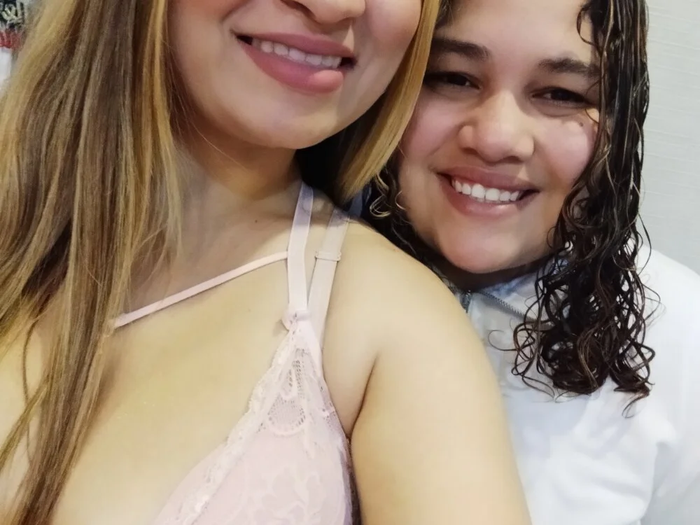 Offline XXX chat BigBoobsLatin